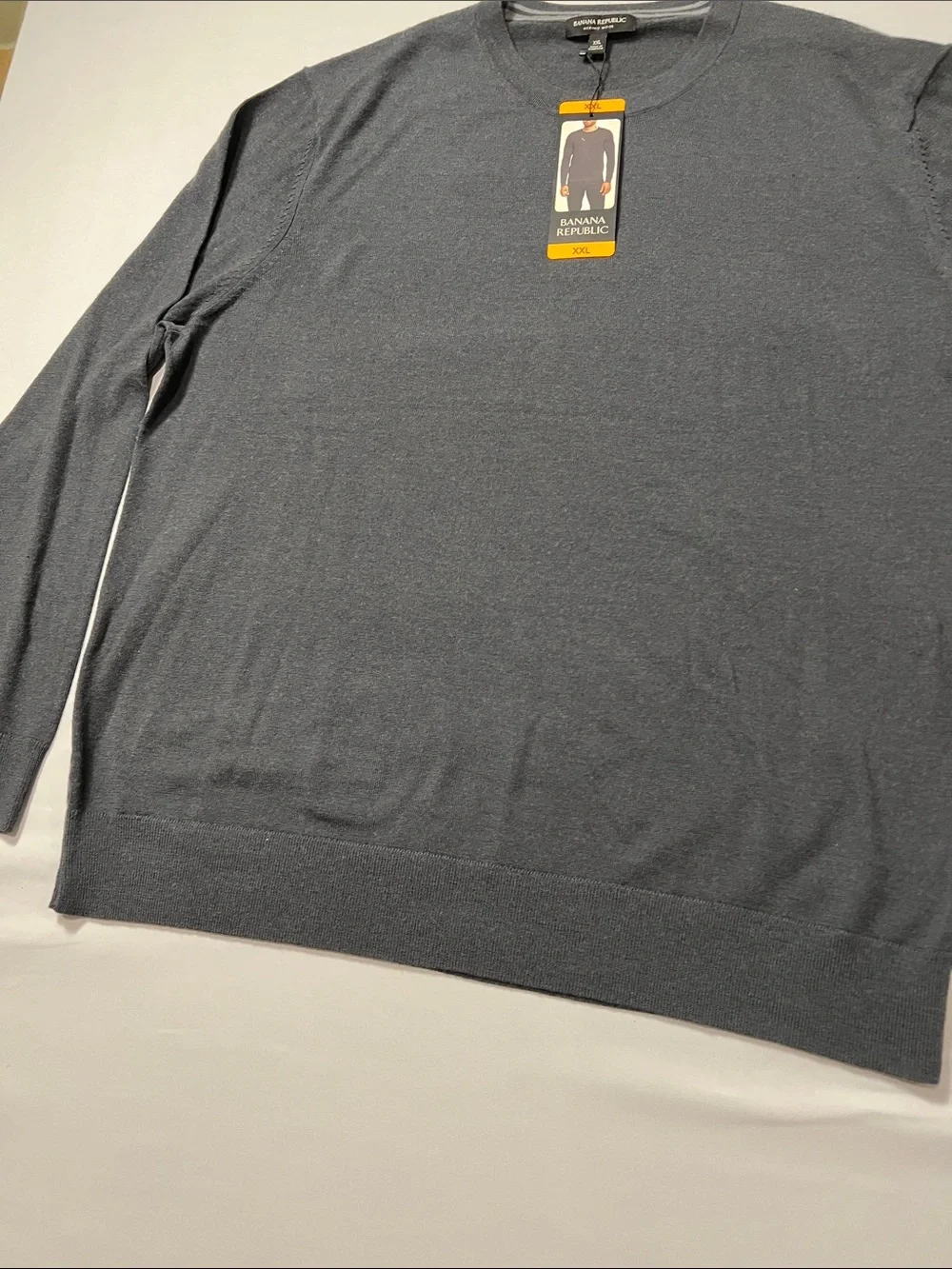 Banana Republic classic crewneck
